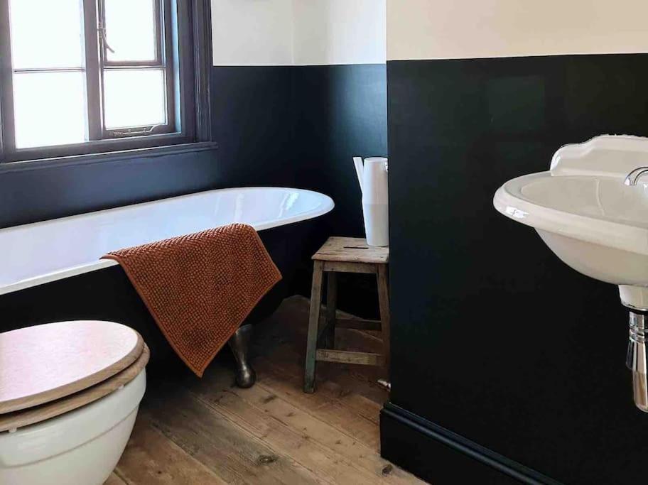 Luxury City Centre Townhouse - Sleeps 6 Chester Eksteriør bilde